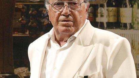 Morto Enrico Vaime autore immenso Costanzo: «Ora mi sento più solo»