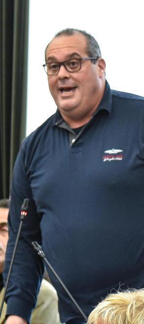 Pioggia di bonus «Ma il sindaco non vuole vedere i bisogni reali»