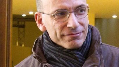 Una maglia nerazzurra per Letta «Difficile ricevere regalo più bello»
