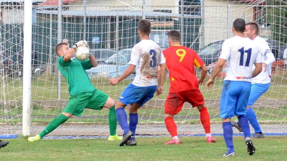 Eccellenza, il Cascina ritrova l’attaccante Matteo Frati Il Perignano prende Marcon