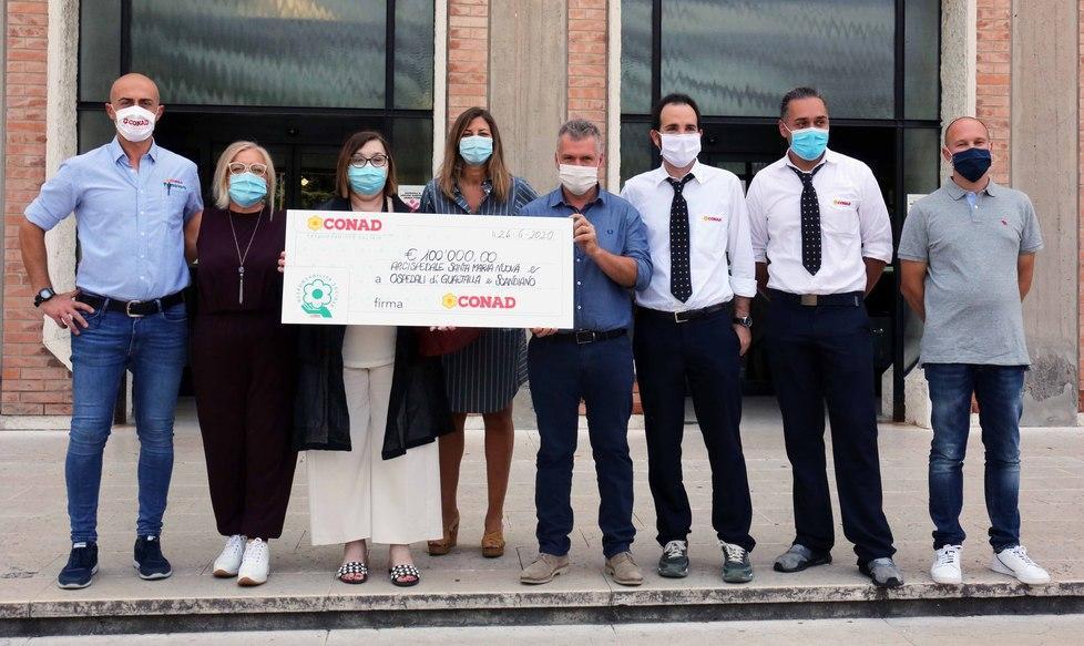 Un video del Conad rende omaggio agli angeli del Covid 