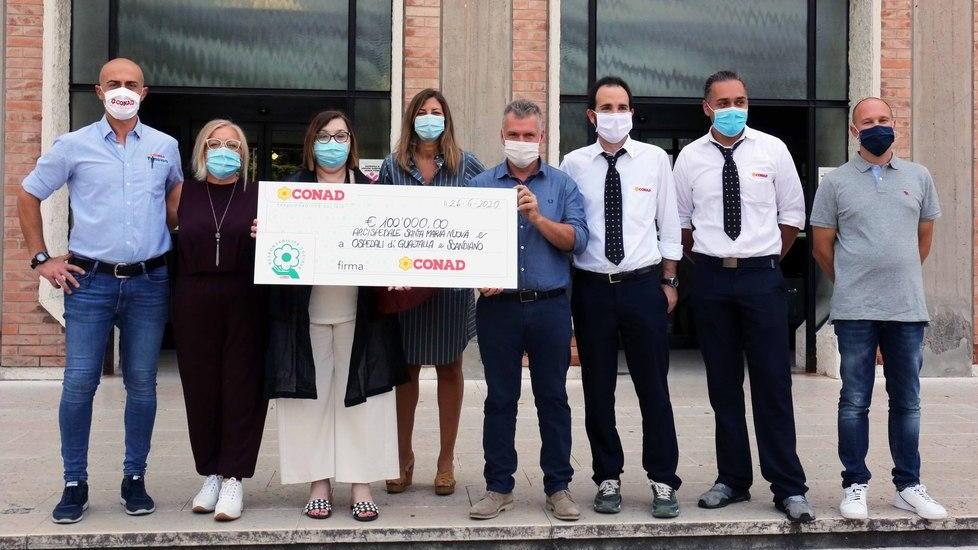 Un video del Conad rende omaggio agli angeli del Covid