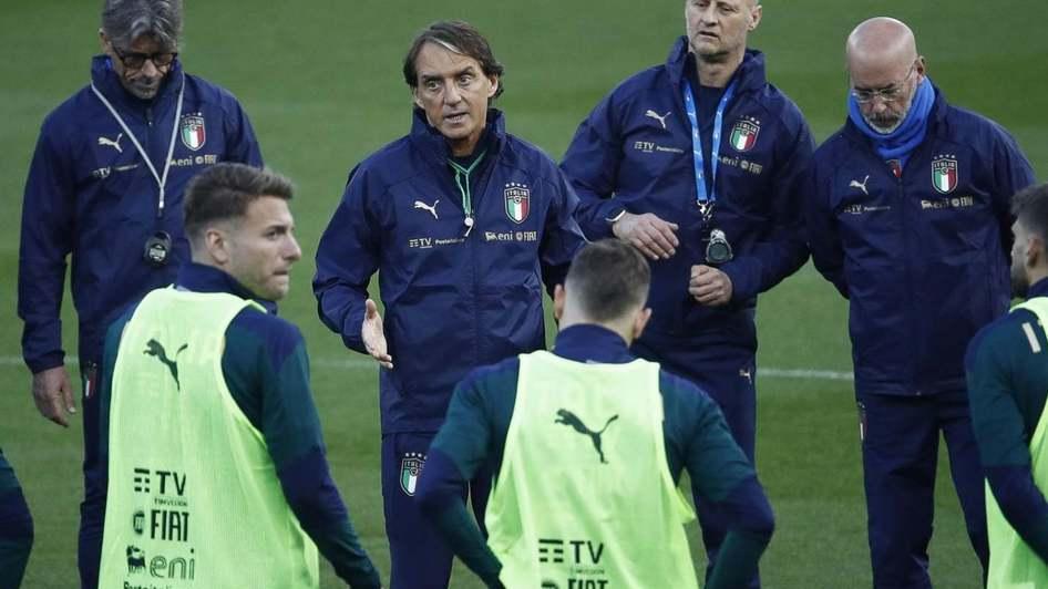 Mancini ha le idee chiare «Vinciamo anche questa»