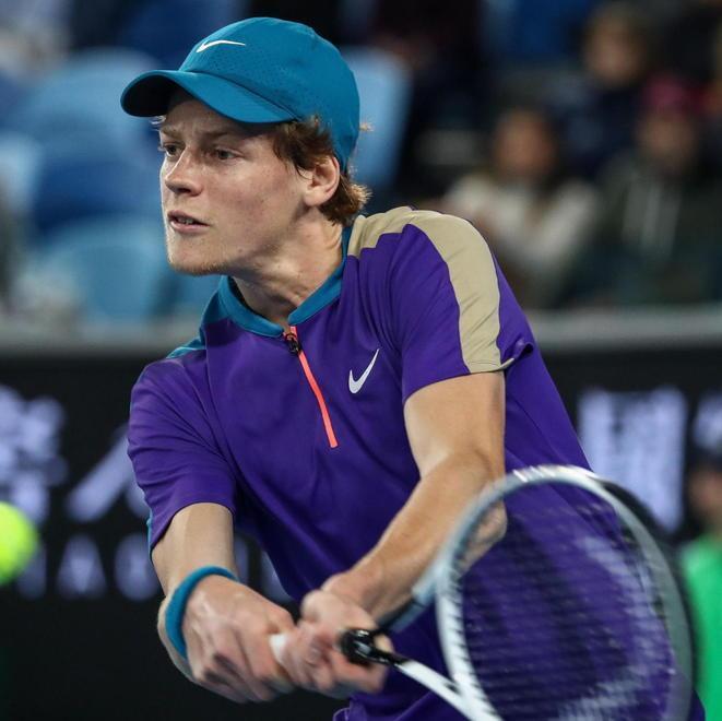 Sinner scrive la storia ed entra nei quarti di Miami 