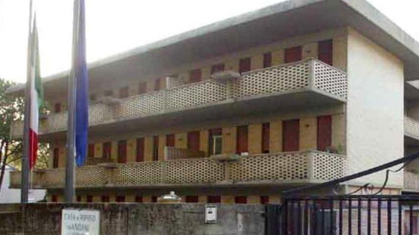 Casa di Riposo Regina Elena, stop all’infermiere di notte