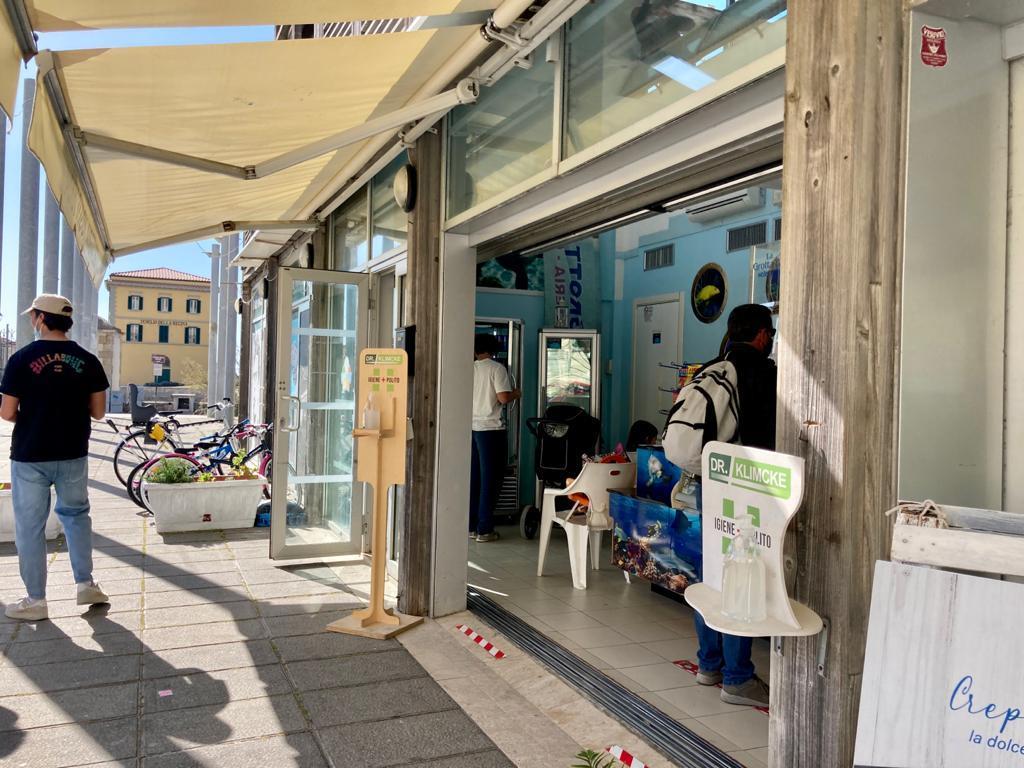 La gelateria "Grotta blu" (foto Michele Silvestri)