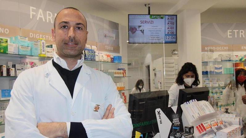 Vaccini anche in farmacia tra qualche settimana Intanto partono i corsi