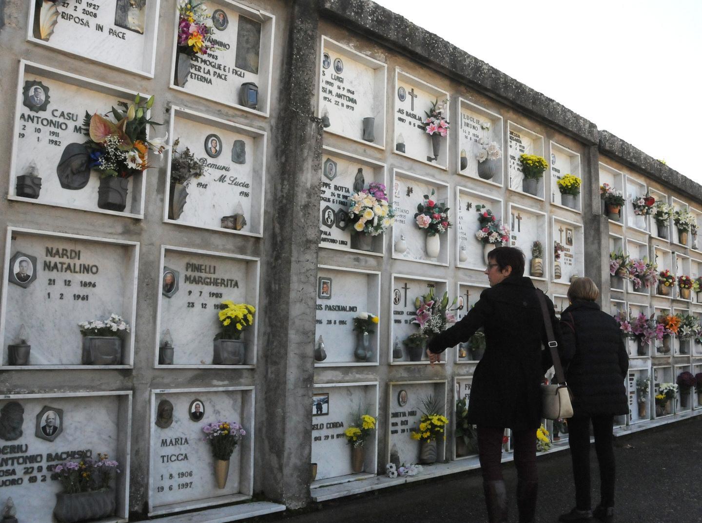 Tariffe cimiteriali più care, l’ira del Pd 