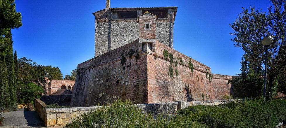 Cassero Senese, si rompe con il passato: il Comune darà in concessione solo il bar 