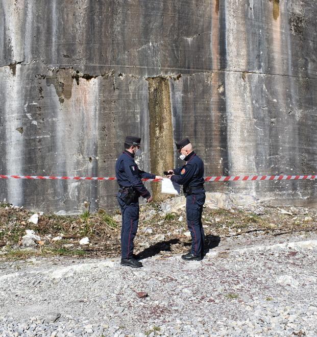 Cava Prispola, coinvolta anche una ditta di Avenza 
