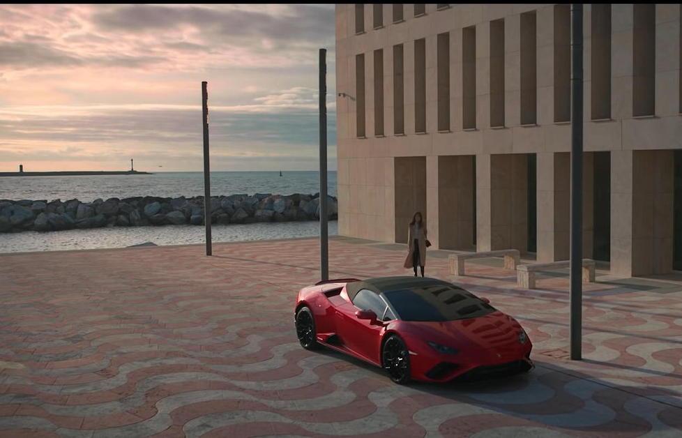 Ecco la ministoria tra Livorno e la costa firmata Lamborghini 