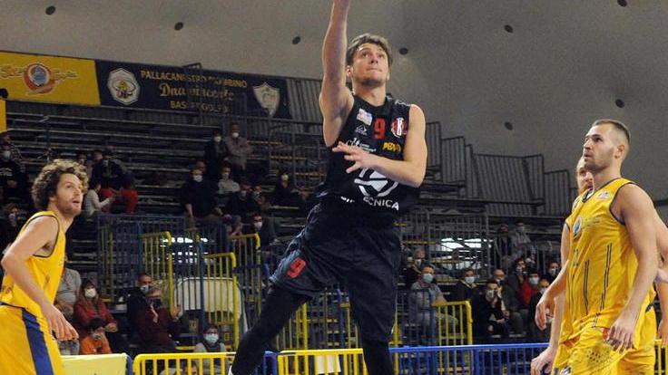 Cecina recupera il derby a Piombino Se vince, può salire sul treno playoff