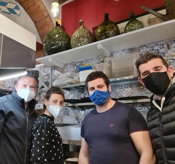 Pizze in donazione a Cisanello dal ristorante “Antica Bottega” 