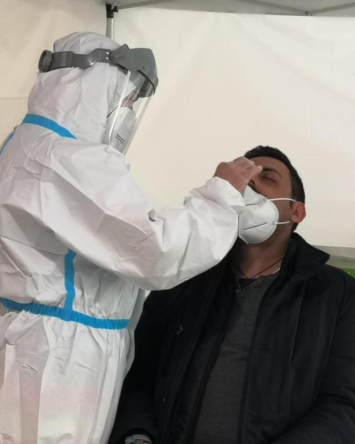 Covid in alta Gallura, contagi quasi stabili. Dieci comuni free