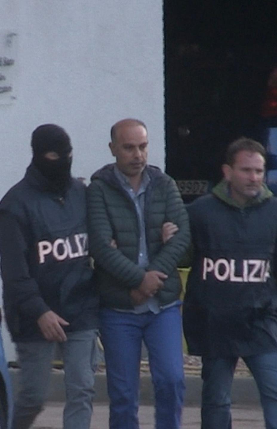 Soldi per il terrorismo in aula l’imputato: «Erano aiuti per i civili»