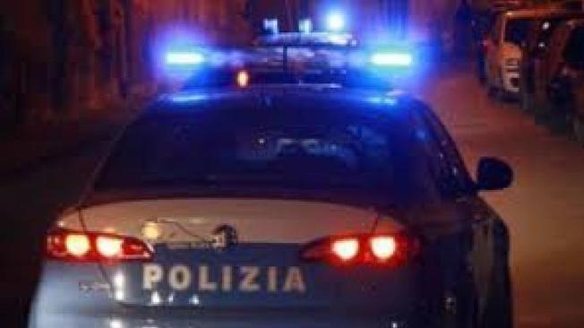 Quasi 50 kg di droga e denaro in casa, 4 arrestati a Modena