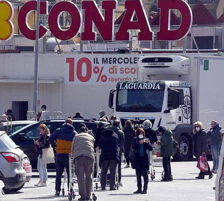 Conad:«Sono stati sbagliati i tempi si rischiano le code per la vigilia» 