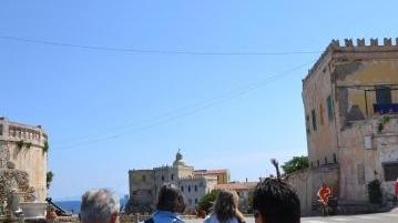 Pianosa, il Parco apre di più ai turisti: consentiti 450 accessi al giorno