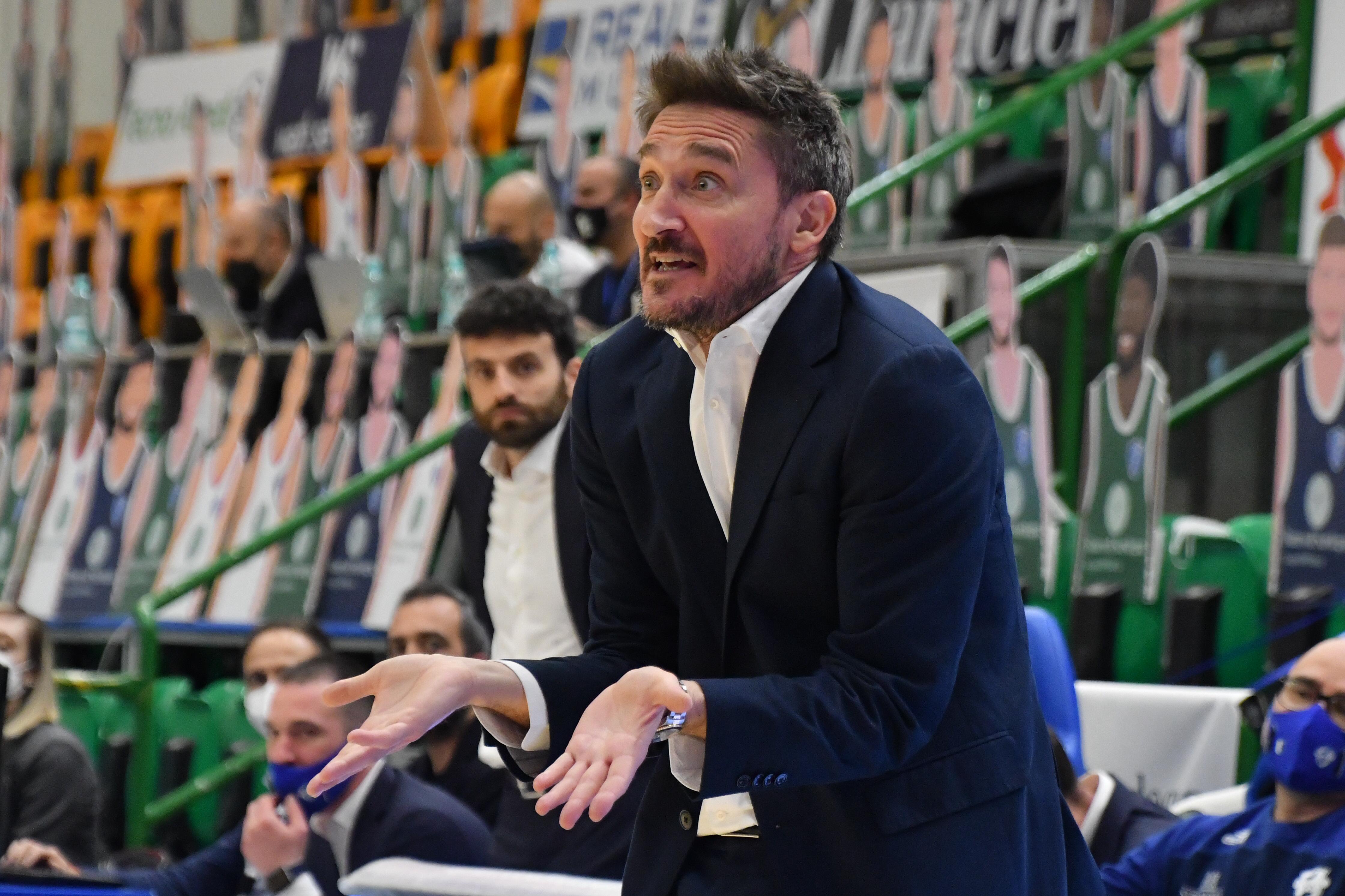 Sassari, troppa Virtus per la Dinamo: 77-108