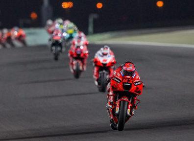 Festa Ducati in Qatar, Miller guida un trio di frecce rosse