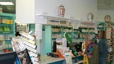 La farmacia Crom di Rosignano in una foto d'archivio