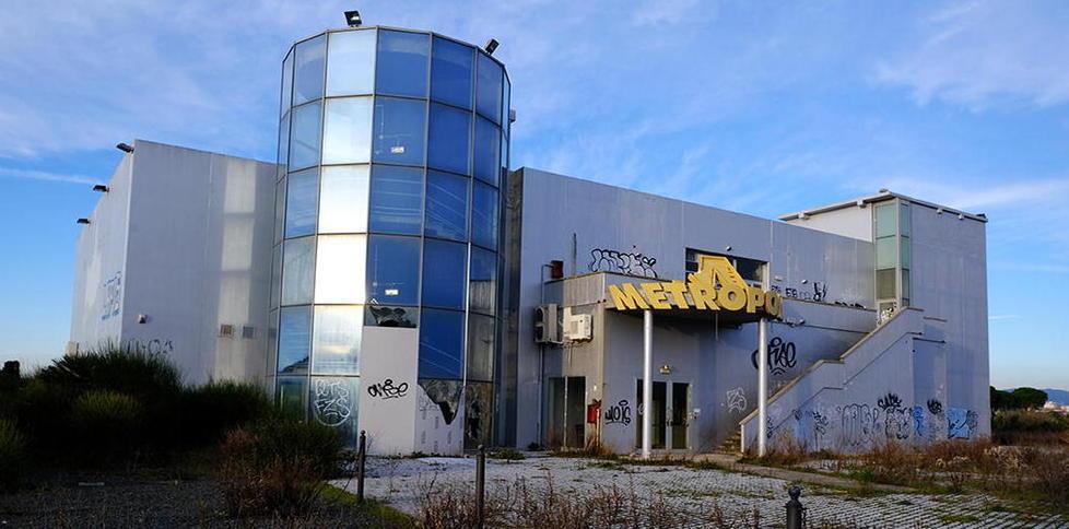 Lippi fa dietrofront sul centro per rifiuti all’ex Metropolis 