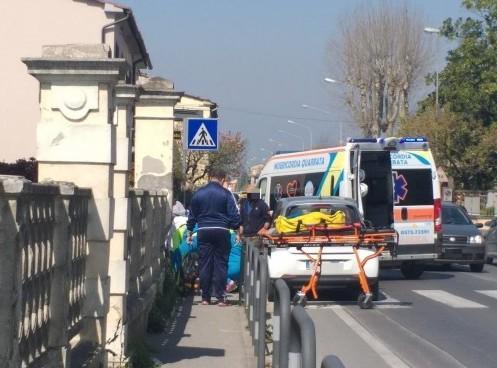 Giovane investita da un’auto sulle strisce