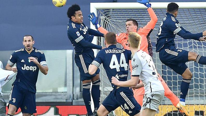 La Juve vuole il derby e mette in castigo i tre giocatori “festaioli”