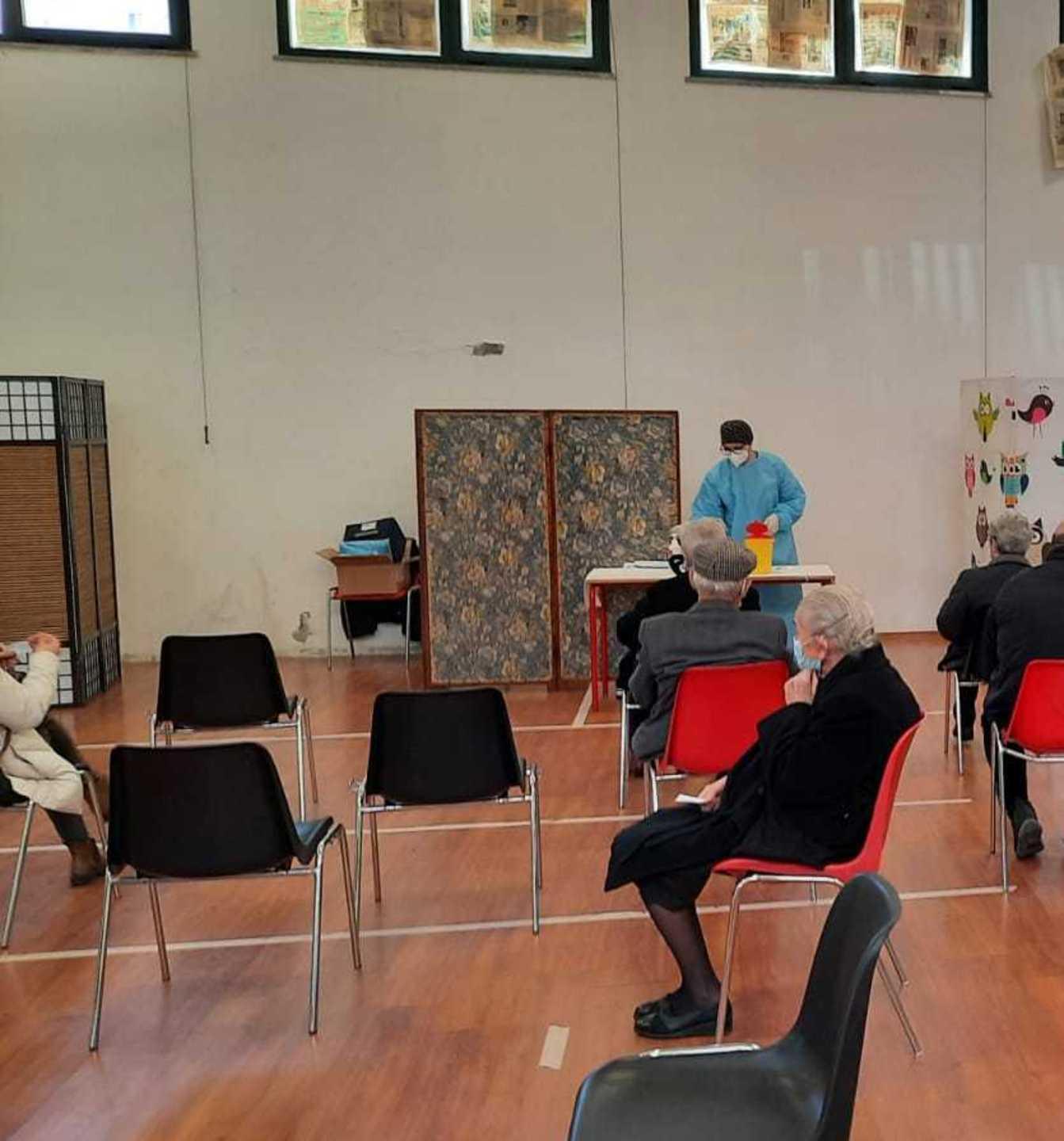 Via alla campagna di vaccinazioni per tutti i nati dal 1941 al 1945