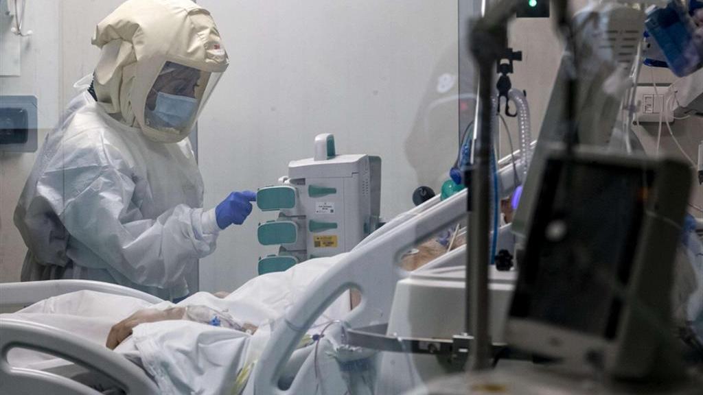 Covid, a Prato si abbassa l'età media delle vittime