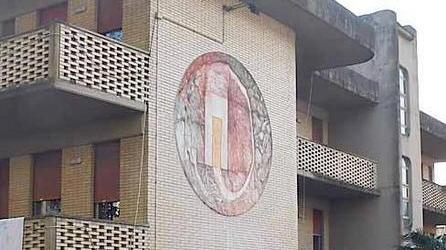 Carrara, caos al Regina Elena: sindacati all’attacco