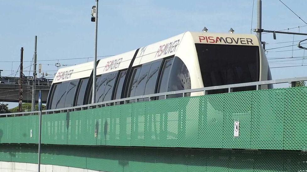 Un treno del Pisamover