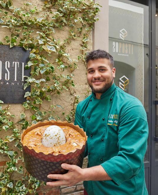 Un “casatiello” da oltre 7 chili messo all’asta per beneficenza 