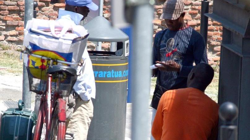 Studenti, lavoratori, clienti in astinenza Così i ferraresi compravano droga dal clan