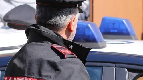 Trovato dai carabinieri con un coltello in auto Denunciato un 35enne
