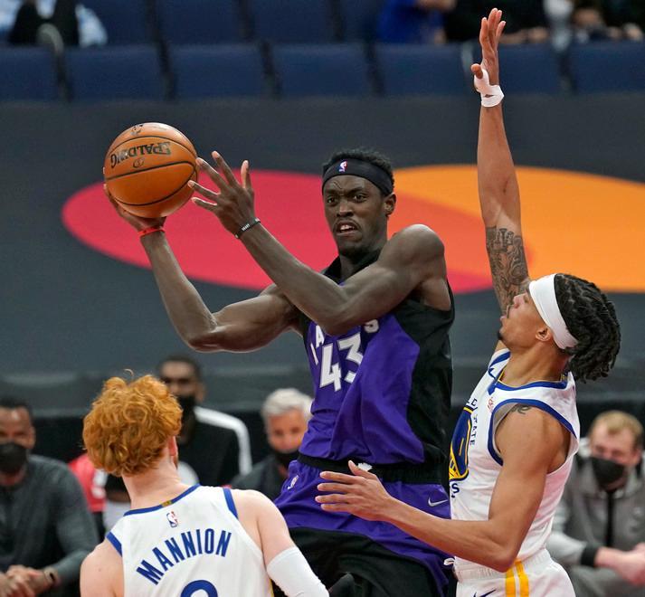 Toronto stende Golden State, Atlanta vince senza Gallinari