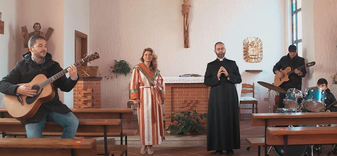 Un canto per superare la pandemia 