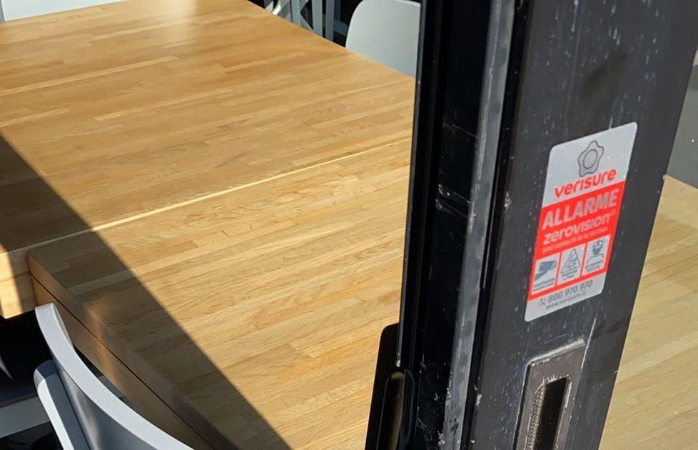 Carpi. Via Ariosto, settima spaccata Maxi rissa in piazza Garibaldi 