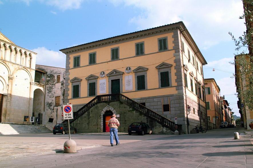 Il Comune cerca un privato per gestire Palazzo Moroni 