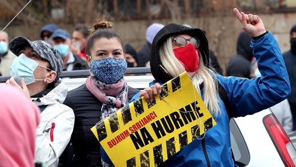 Vaccini: protesta a Sarajevo,fatto nulla per assicurare dosi