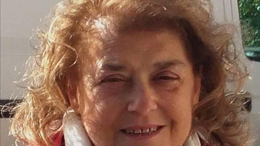 «Solo una videochiamata, sei morta sola: è atroce per noi averti perso così»