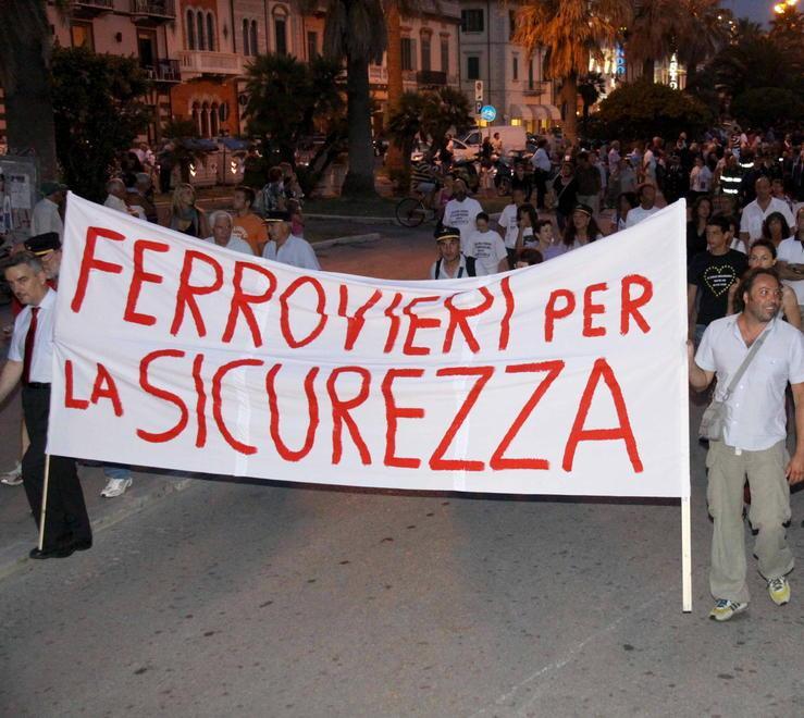 Strage, al fianco dei ferrovieri parte civile: «Fieri della loro azione» 