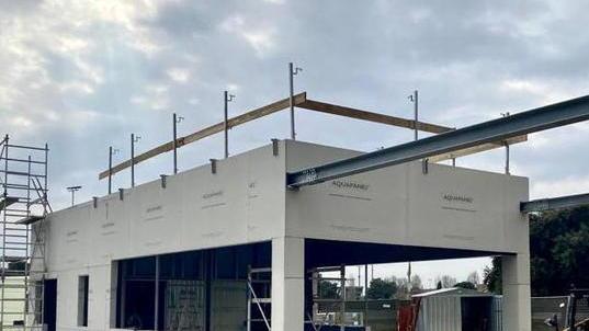Quasi pronto il nuovo chiosco dentro al parco di Serravalle
