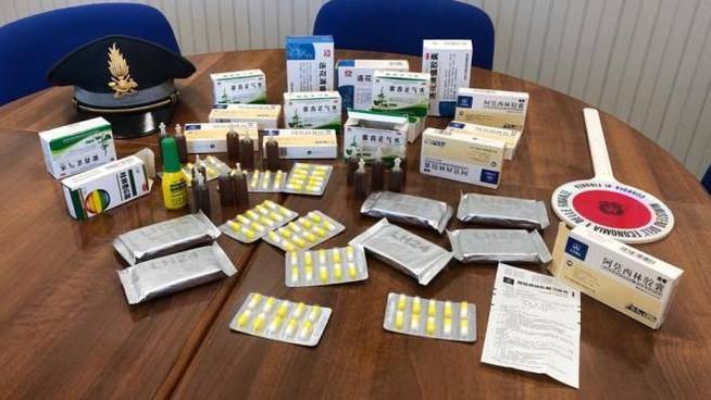 Sequestrati farmaci illegali venduti come rimedio per il Covid