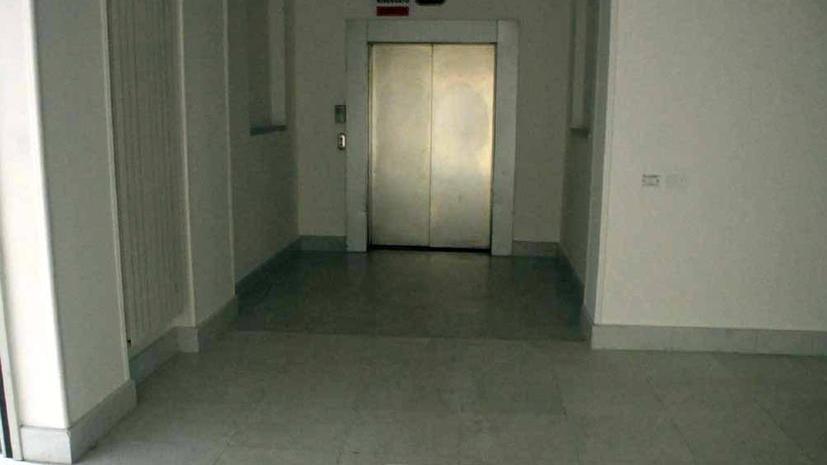 L’accesso al reparto di cure intermedie al vecchio ospedale massese