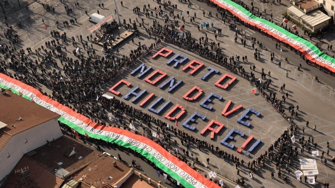 Ogni anno un’immagine simbolo della tua città: vent’anni di foto in regalo con Il Tirreno