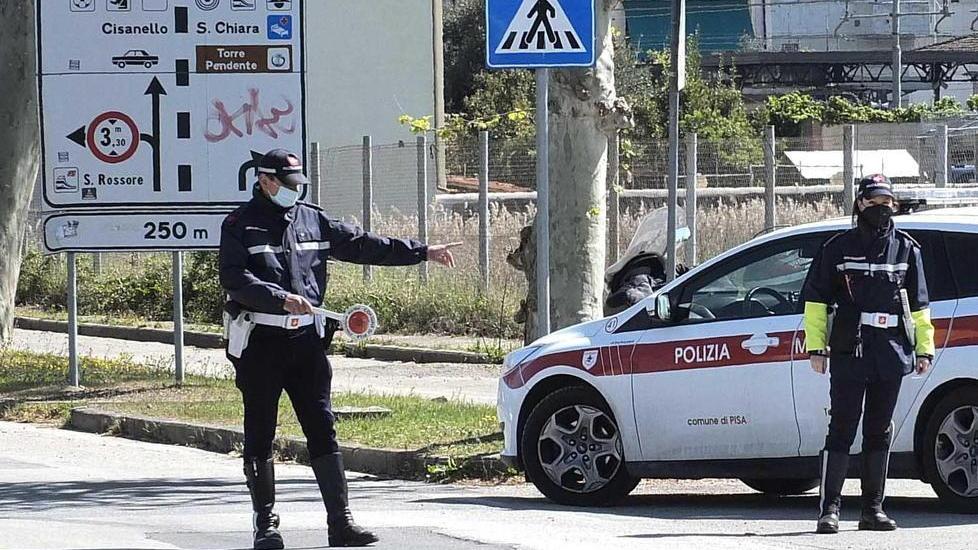 Mille persone identificate ai controlli, solo undici i “fuorilegge”