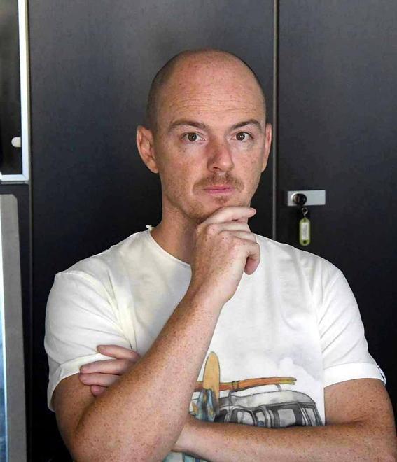 Negozi di abbigliamento in zona rossa, aperti ma soltanto per “l’asporto” 