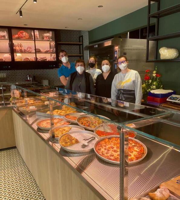 Valè riapre e si trasforma: pizza, focaccine e colazioni 