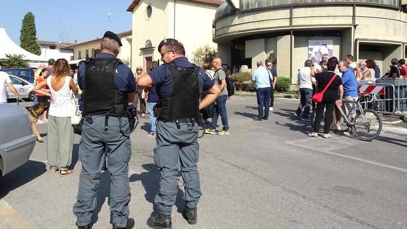 «A Vicofaro sicurezza a rischio Sì alle telecamere»